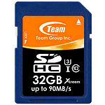 Изображение SD HC 32Gb Team UHS-I U3 Class10 (TSDHC32GU301) R90/W45 MB/s Фото SD HC 32Gb Team UHS-I U3 Class10 (TSDHC32GU301) R90/W45 MB/s