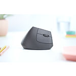 Изображение Мышка Logitech MX Vertical Graphite (910-005448 / 910-005447/ 910-005449) #5 Фото Мышка Logitech MX Vertical Graphite (910-005448 / 910-005447/ 910-005449) #5