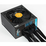 Изображение Блок питания Chieftec BDF-850C ATX 2.3 APFC 20+4+3+2*4+4*6/8pcie,9 SATA, 14см 80+Bronze #2 Фото Блок питания Chieftec BDF-850C ATX 2.3 APFC 20+4+3+2*4+4*6/8pcie,9 SATA, 14см 80+Bronze #2
