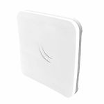 Изображение Точка доступа Mikrotik SXTsq Lite 5 (RBSXTsq5nD) WiFi, outdoor, 1xFE, 2,4GHz, 10dBi #2 Фото Точка доступа Mikrotik SXTsq Lite 5 (RBSXTsq5nD) WiFi, outdoor, 1xFE, 2,4GHz, 10dBi #2