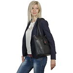 Изображение Сумка для Notebook RivaCase 8991 PU Black с диагональю дисплея 15.6' #3 Фото Сумка для Notebook RivaCase 8991 PU Black с диагональю дисплея 15.6' #3