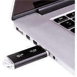 Изображение USB Flash 64Gb SILICON POWER Blaze B02 Black USB 3.1 SP064GBUF3B02V1K #3 Фото USB Flash 64Gb SILICON POWER Blaze B02 Black USB 3.1 SP064GBUF3B02V1K #3