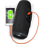 Изображение JBL Charge 3 Black (JBLCHARGE3BLK) портативная система 20Вт, Li-Ion аккум., водонепрониц. , мик., BT #4 Фото JBL Charge 3 Black (JBLCHARGE3BLK) портативная система 20Вт, Li-Ion аккум., водонепрониц. , мик., BT #4