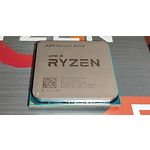 Изображение CPU AMD Ryzen 5 5600G, 3.9/4.4GHz, 6C/12T Socket-AM4 Tray (100-000000252) Фото CPU AMD Ryzen 5 5600G, 3.9/4.4GHz, 6C/12T Socket-AM4 Tray (100-000000252)