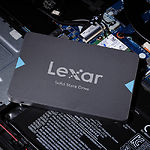 Изображение SSD Lexar NQ100 960Gb 2.5" 7mm SATA III (LNQ100X960G-RNNNG) 560/500 MB/s #2 Фото SSD Lexar NQ100 960Gb 2.5" 7mm SATA III (LNQ100X960G-RNNNG) 560/500 MB/s #2