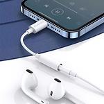 Фото Звуковий перехідник WUW-X210 White, Lightning male на 3.5mm female Audio #2